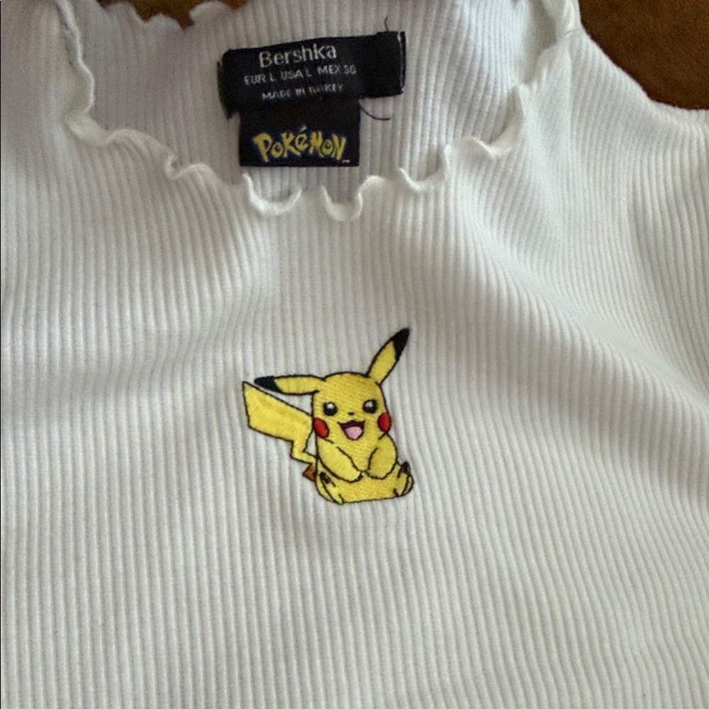 Bershka White Ribbed Pikachu Tee - Yellow Graphic - Picture 3 of 4